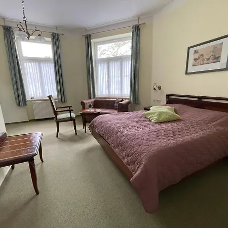 Ferienzimmer #12 Merkur In * Остзебад Бинц